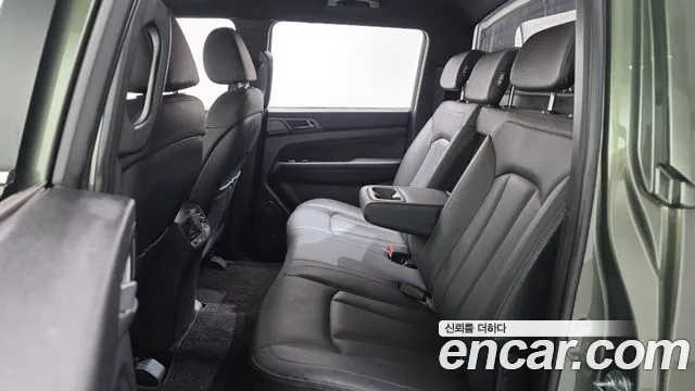 KG_Mobility_Ssangyong Rexton Новый Rexton Sport Khan Дизель 2.2 4WD — Фото автомобиля 12