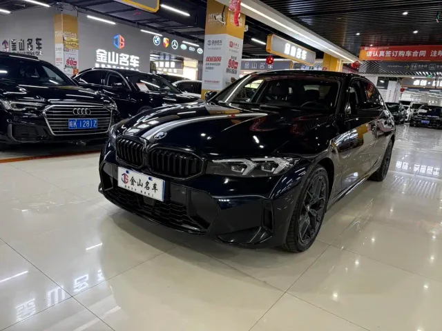 Фотография автомобиля — BMW 3 Series