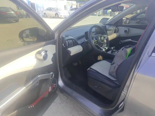 BYD Yuan PLUS — Фото автомобиля 15