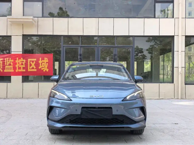BYD Seal 05 DM-i — Фото автомобиля 2