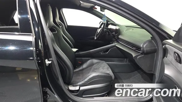 Hyundai Avante CN7 — Фото автомобиля 16
