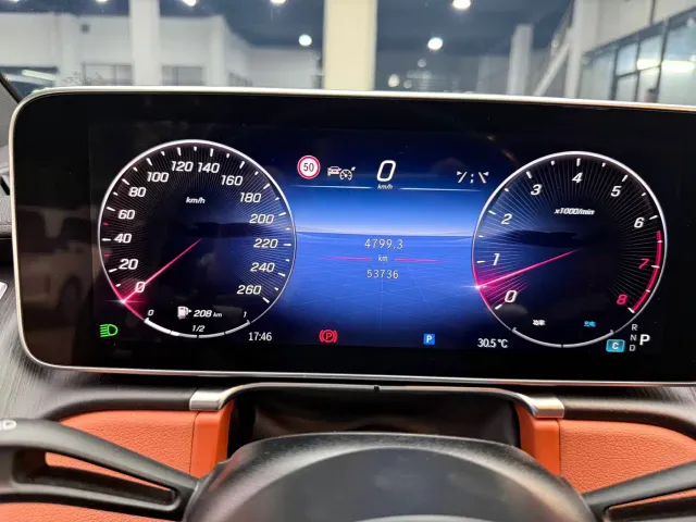 Mercedes-Benz S-Class — Фото автомобиля 5