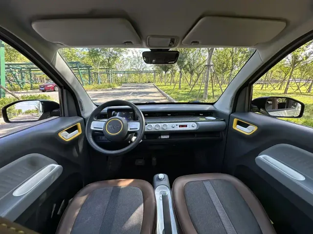 Wuling Hongguang Mini EV — Фото автомобиля 10