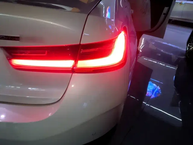 BMW i3 — Фото автомобиля 7