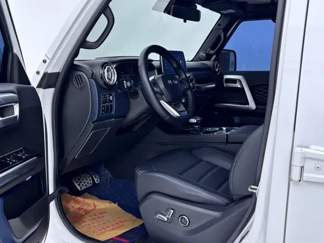 BAIC BJ40 — Фото автомобиля 8