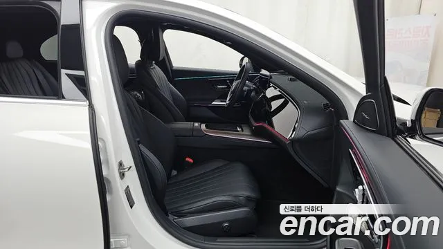Mercedes-Benz E-Class E-класс W214 E300 4MATIC Exclusive — Фото автомобиля 11
