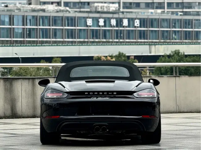 Porsche 718 — Фото автомобиля 5