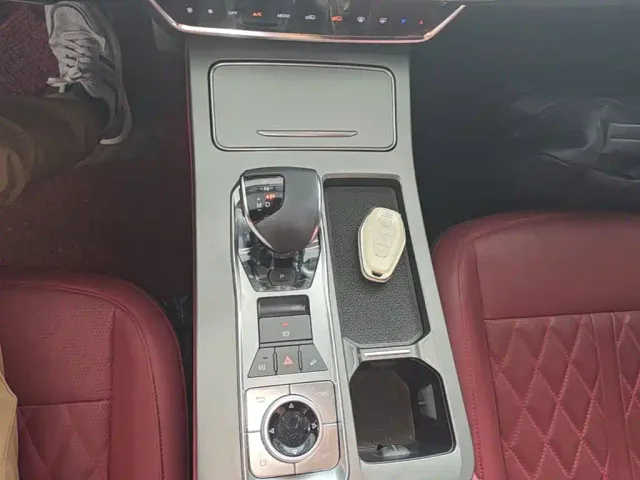 Jetour X70 Plus — Фото автомобиля 13