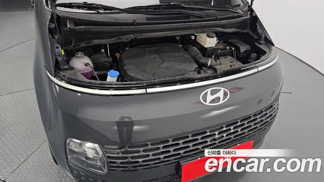 Hyundai Staria Staria 4WD Tourer 9 мест — Фото автомобиля 6