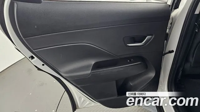 Hyundai Kona SX2 — Фото автомобиля 14