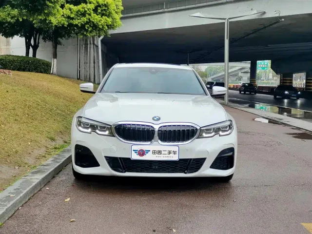 BMW 3 Series — Фото автомобиля 2