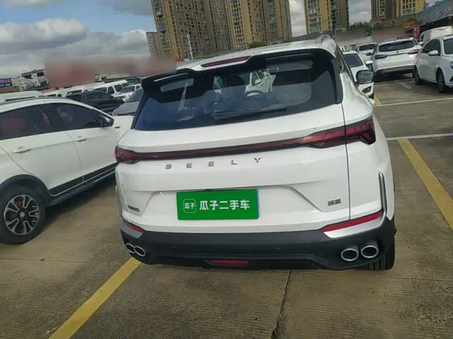 Geely Binyue — Фото автомобиля 5