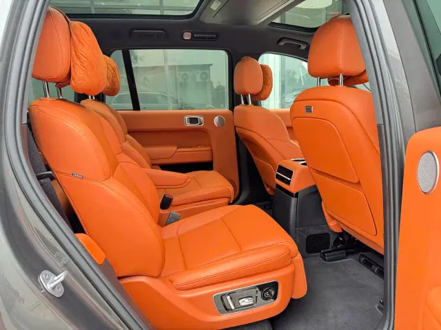 Li Auto L9 — Фото автомобиля 13