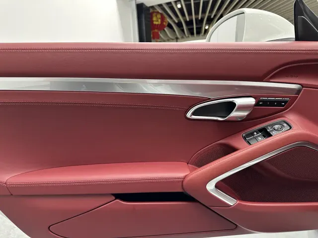 Porsche 718 — Фото автомобиля 14
