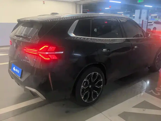 BMW X3 — Фото автомобиля 3