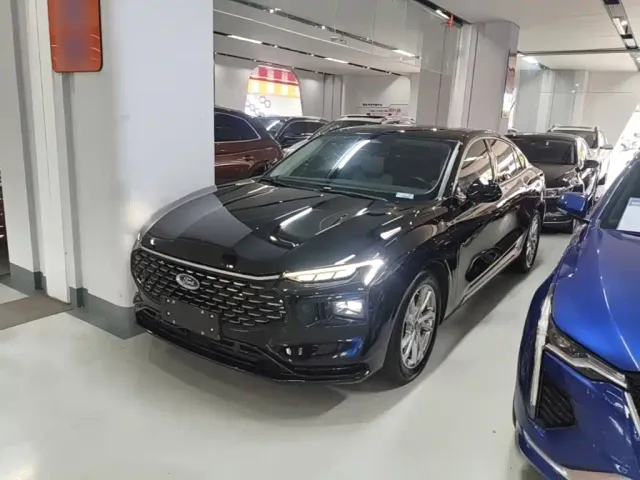 Фотография автомобиля — Ford Mondeo