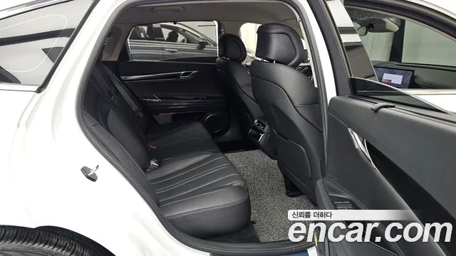 Genesis G80 Бензин 2.5 турбо 2WD — Фото автомобиля 12