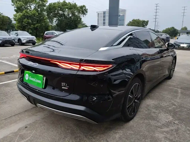 BYD Han L — Фото автомобиля 6