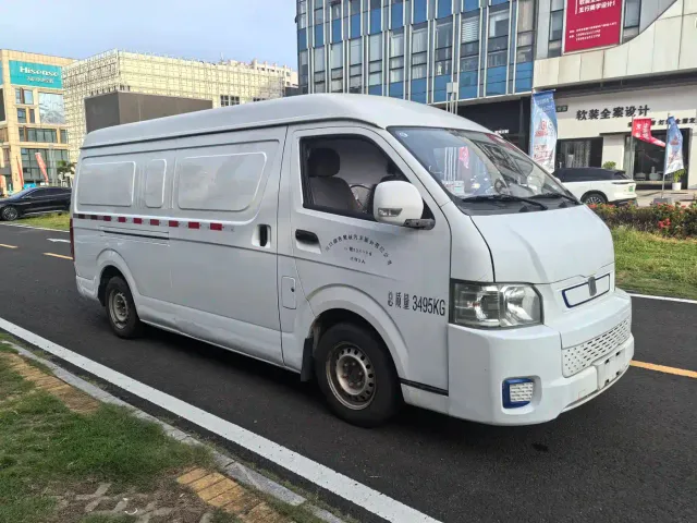 Farizon Yuan Cheng Star Enjoy E6 — Фото автомобиля 3