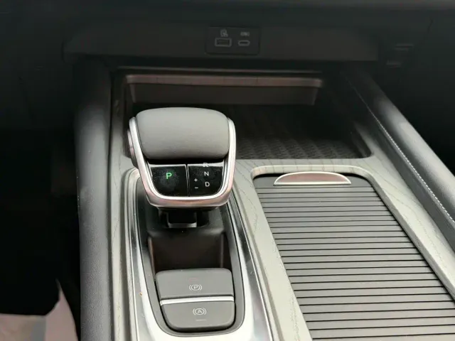 Chery Arrizo 8 — Фото автомобиля 6