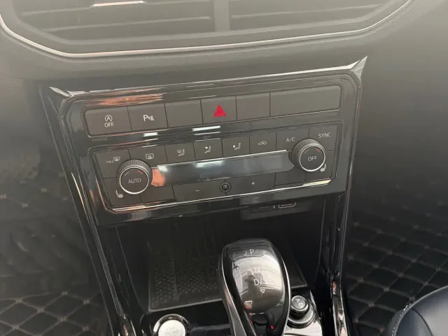 Volkswagen Tharu — Фото автомобиля 6