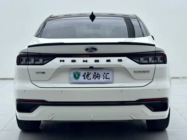 Ford Mondeo — Фото автомобиля 5