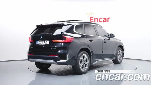 BMW X1 — Фото автомобиля 2