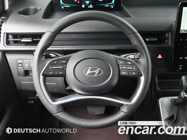 Hyundai Staria — Фото автомобиля 13