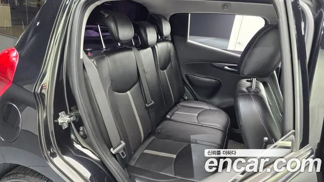 Chevrolet Spark — Фото автомобиля 11