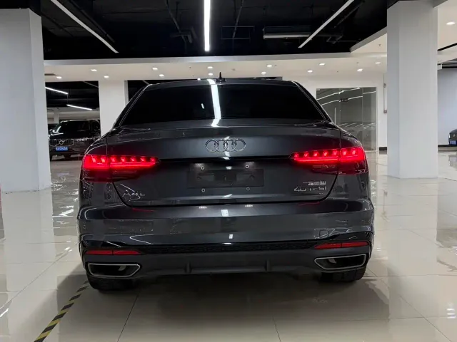 Audi A4L — Фото автомобиля 5