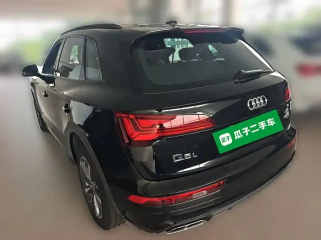 Audi Q5L — Фото автомобиля 6