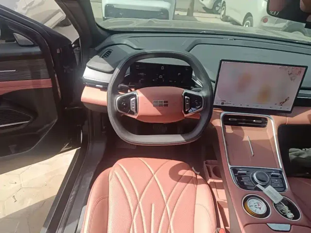 Geely Galaxy L6 — Фото автомобиля 10
