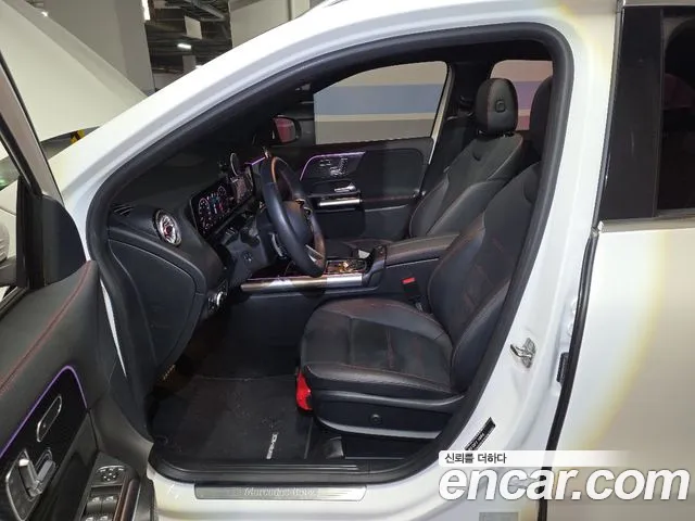 Mercedes-Benz GLA-Class — Фото автомобиля 8