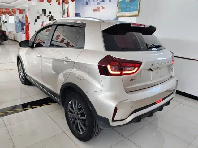Livan X3 PRO — Фото автомобиля 4