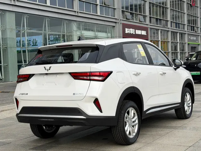 Wuling Xingchi — Фото автомобиля 7
