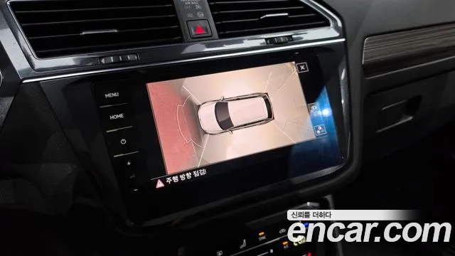 Volkswagen Tiguan — Фото автомобиля 16