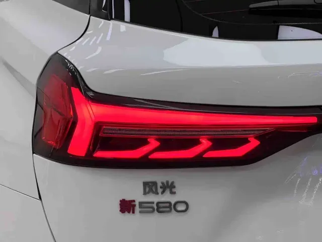 DFSK Fengguang 580 — Фото автомобиля 6