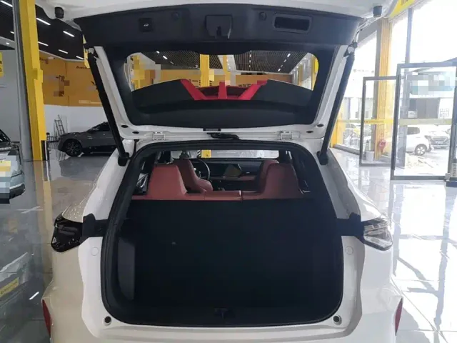 Changan X5 Plus — Фото автомобиля 18