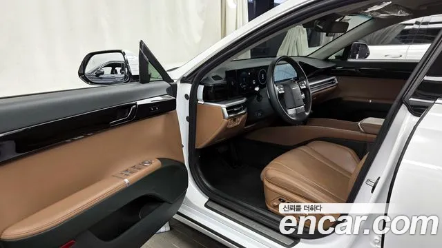 Hyundai Grandeur Grandeur (GN7) — Фото автомобиля 10