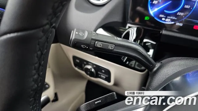 Mercedes-Benz EQA — Фото автомобиля 27