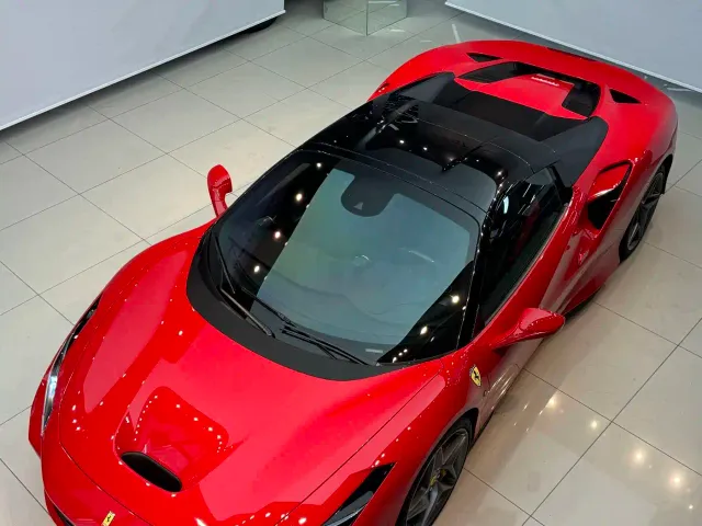 Ferrari F8 — Фото автомобиля 9