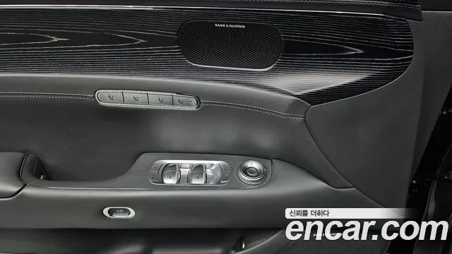 Genesis G90 Бензин 3.5 Turbo 2WD — Фото автомобиля 17