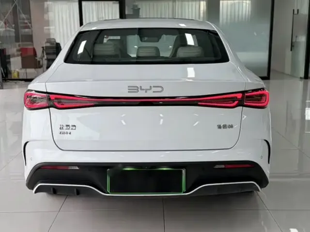BYD Seal 06 New Energy 2024 DM-i 120KM Flagship — Фото автомобиля 20