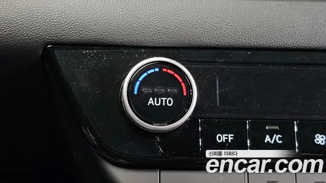 Hyundai Avante CN7 — Фото автомобиля 23