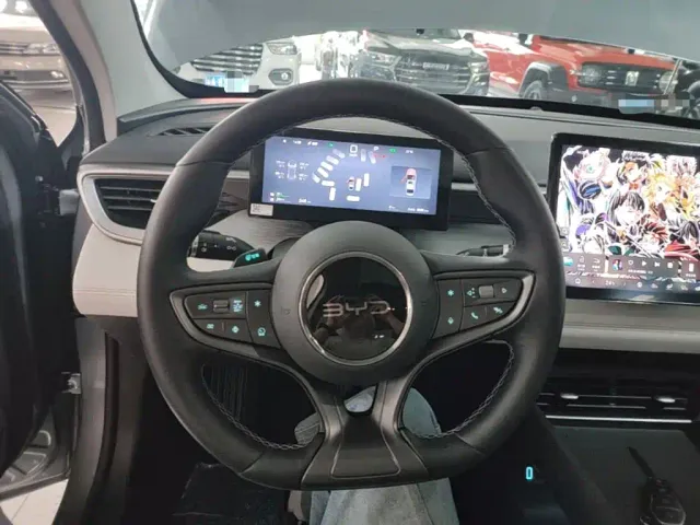BYD Seal 05 DM-i — Фото автомобиля 10