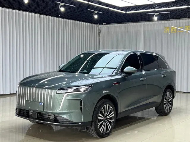 Фотография автомобиля — Hongqi HS6 PHEV