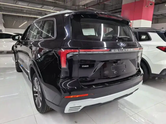Ford Lingyu — Фото автомобиля 22