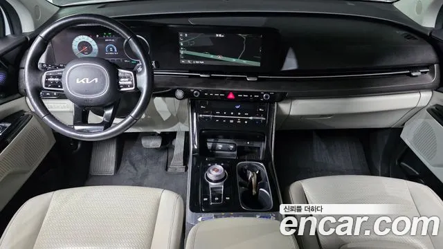 Kia Carnival Generation 4 — Фото автомобиля 7