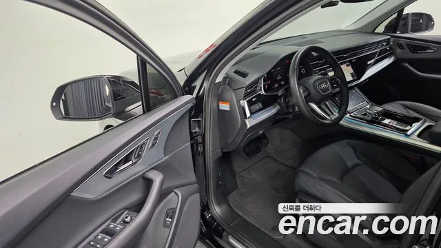 Audi Q7 45 TDI quattro — Фото автомобиля 13