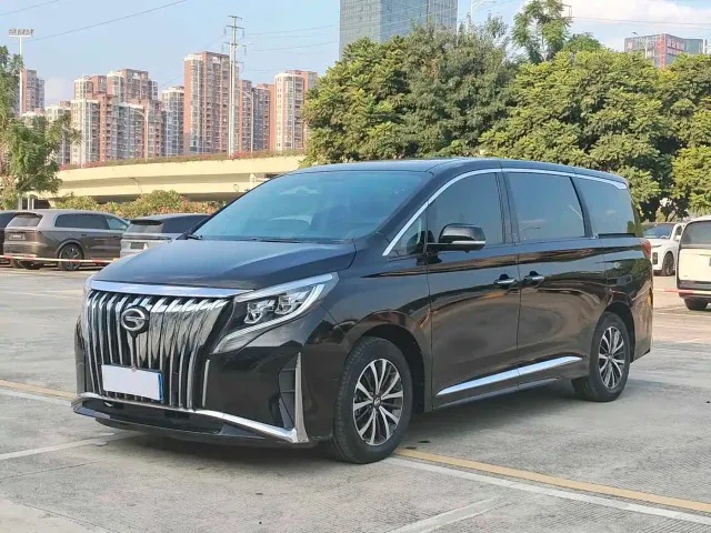 Фотография автомобиля — GAC Trumpchi M8